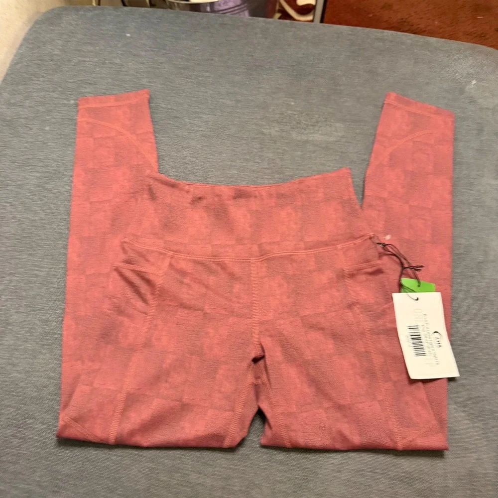 Zyia Active Brick Full Grain Light n Tight Hi-Rise 7/8 Leggings 24